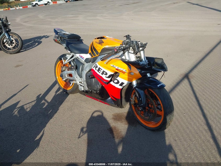 2007 HONDA CBR1000 RR - JH2SC57447M300852