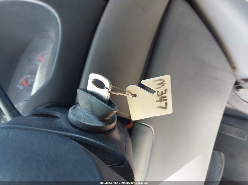 1999 Ford E-350 Super Duty Commercial/Recreational VIN: 1FTSE34L7XHA80165 Lot: 43348163