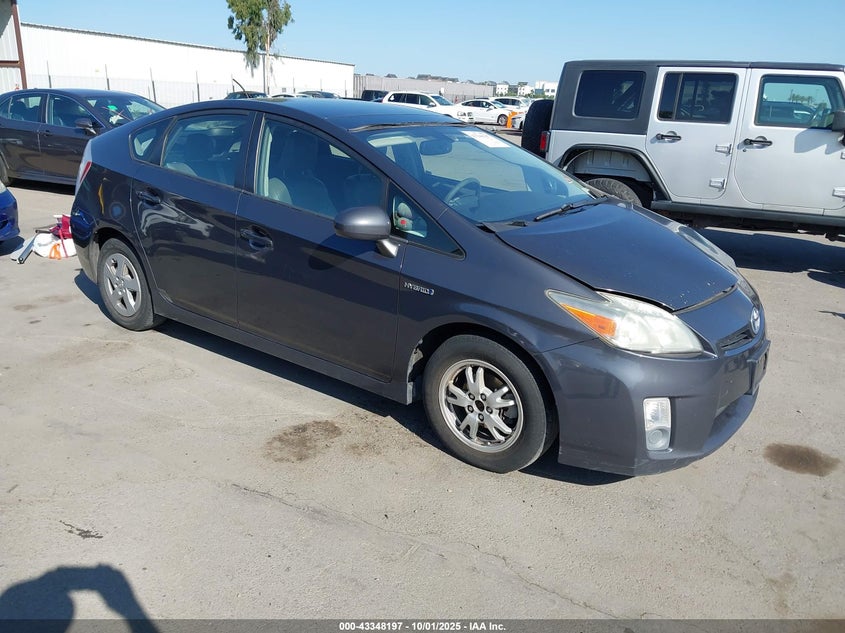 TOYOTA PRIUS FOUR