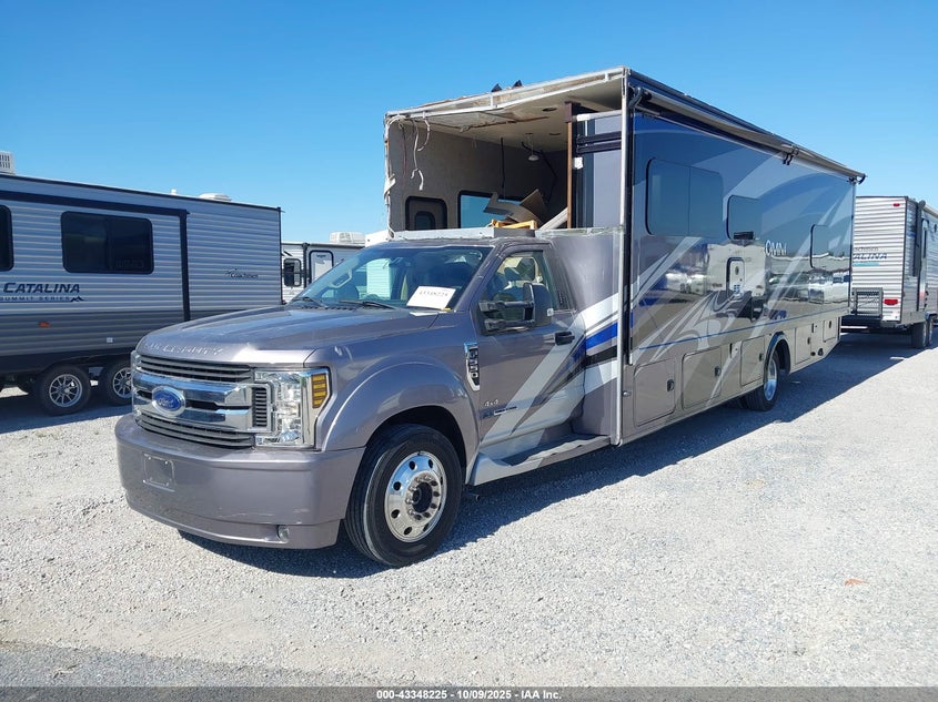 1FDUF5HT7KDA23312 2019 FORD F550 photo no. 2