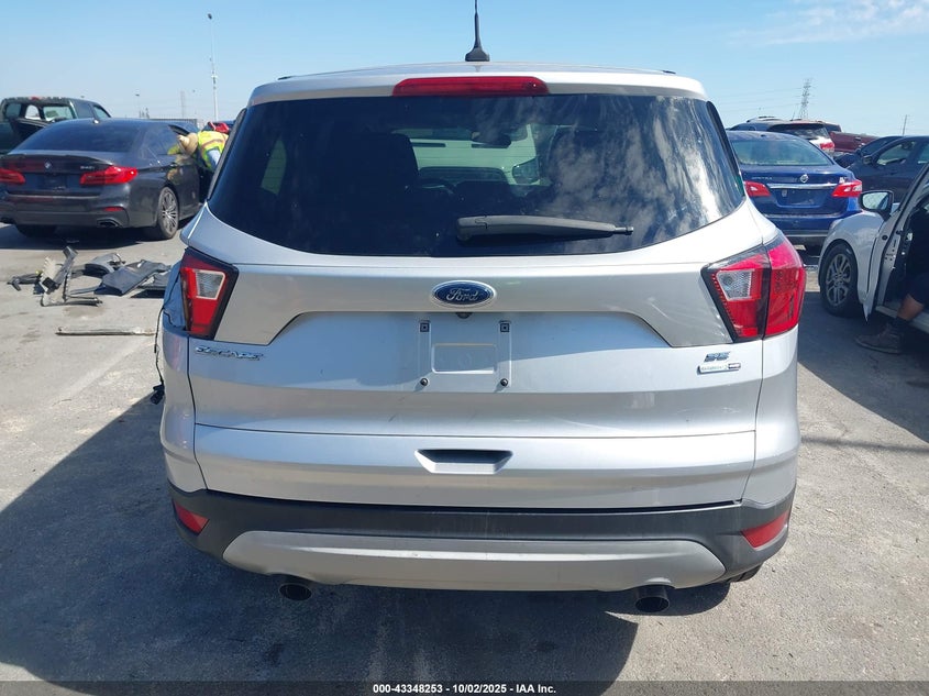 2019 FORD ESCAPE SE - 1FMCU9GD3KUB38458