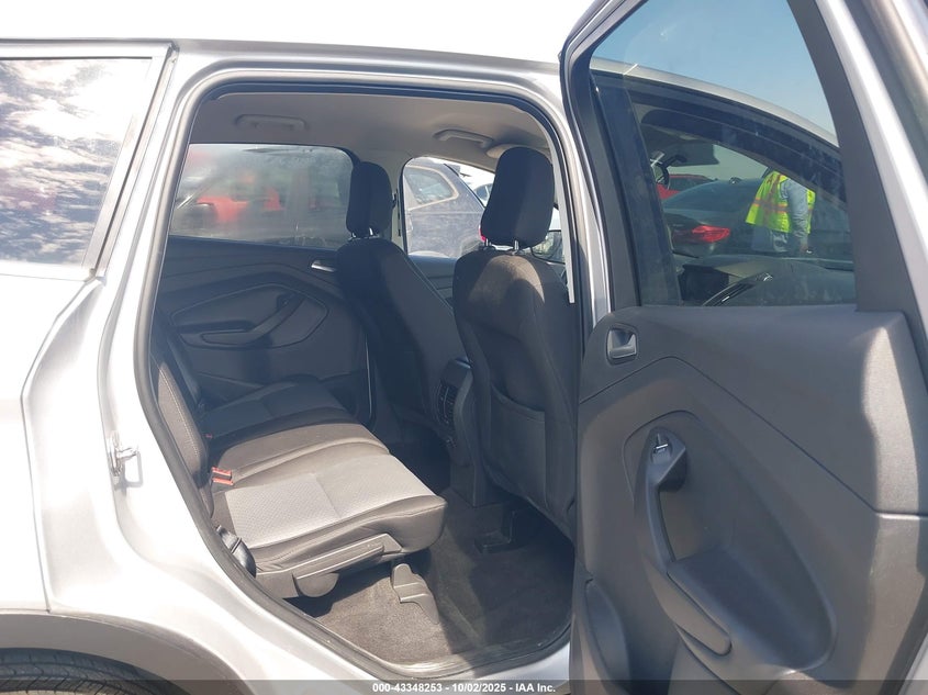 2019 FORD ESCAPE SE - 1FMCU9GD3KUB38458