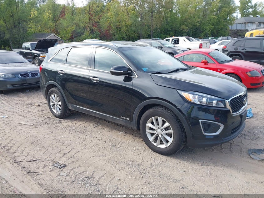 2017 KIA SORENTO 3.3L LX - 5XYPGDA59HG324629