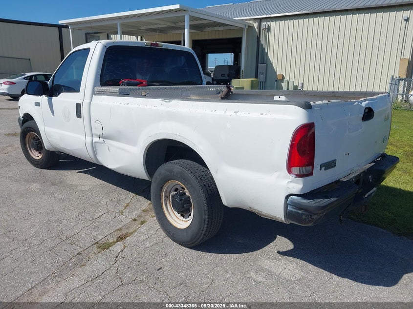 1FTSF30L02EC49312 2002 FORD F350 photo no. 3