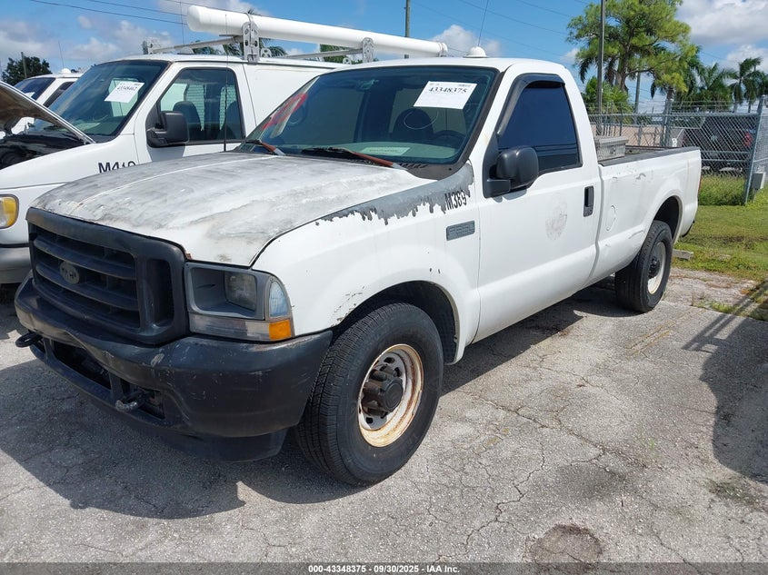 1FTSF30L62EC49315 2002 FORD F350 photo no. 2