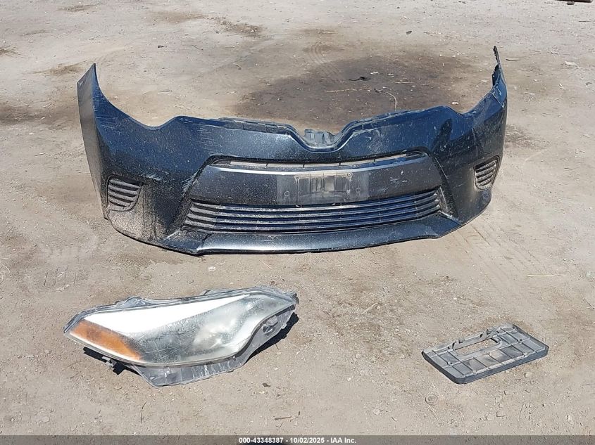 2015 Toyota Corolla Le VIN: 5YFBURHE2FP330643 Lot: 43348387