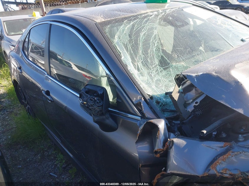 4T1G11AK2NU041355 2022 TOYOTA CAMRY photo no. 13