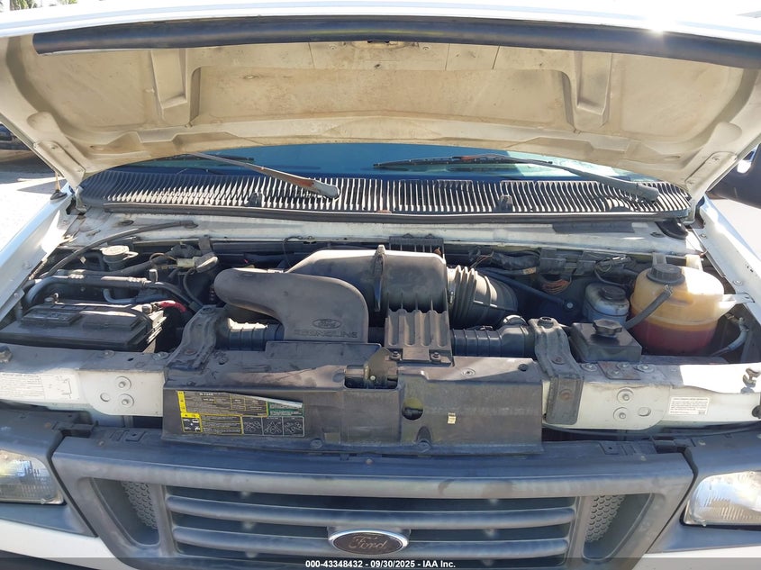 1FTSE34L83HA71498 2003 FORD ECONOLINE photo no. 10