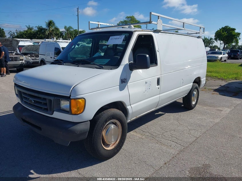 1FTSE34L83HA71498 2003 FORD ECONOLINE photo no. 2