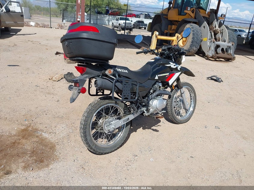 3H1KD131XPD006303 2023 HONDA XR photo no. 4