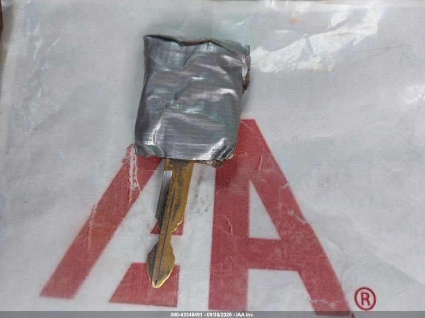 2003 Mercury Grand Marquis Gs VIN: 2MEFM74W73X695037 Lot: 43348491