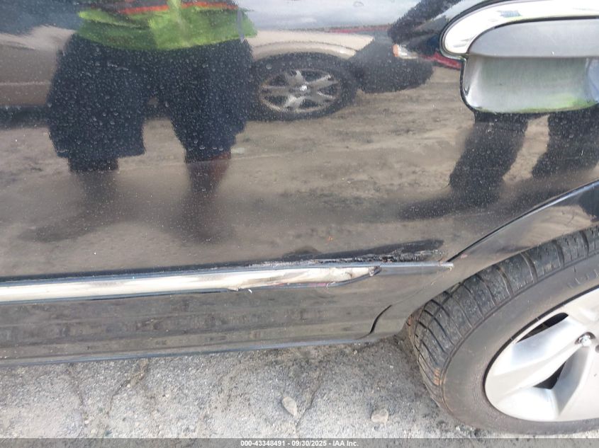 2003 Mercury Grand Marquis Gs VIN: 2MEFM74W73X695037 Lot: 43348491