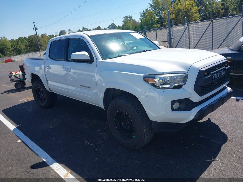 TOYOTA TACOMA SR5