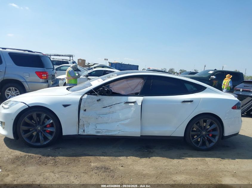 2014 Tesla Model S P85 VIN: 5YJSA1H1XEFP55190 Lot: 43348608