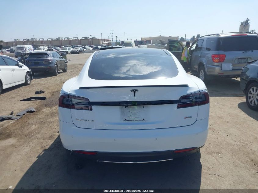2014 Tesla Model S P85 VIN: 5YJSA1H1XEFP55190 Lot: 43348608