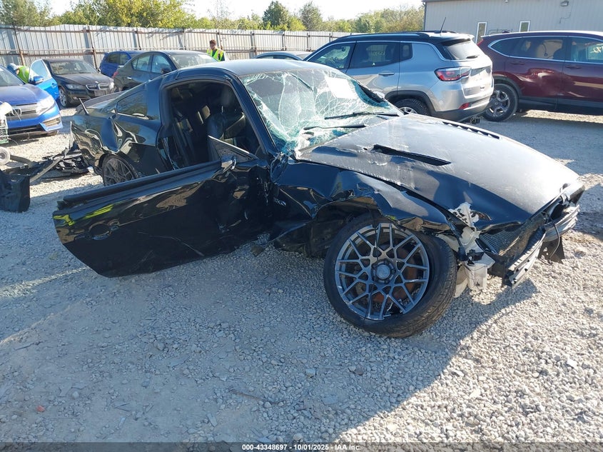 FORD MUSTANG GT PREMIUM