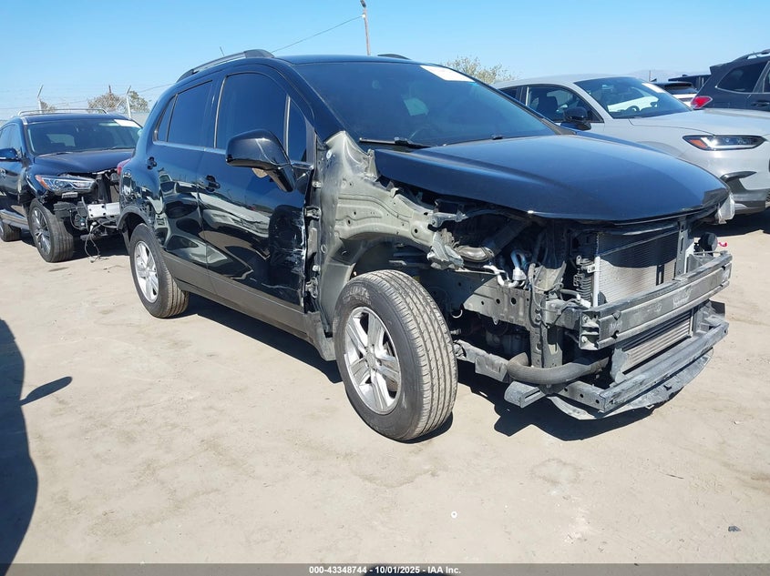 2020 CHEVROLET TRAX FWD LT - 3GNCJLSB8LL240132