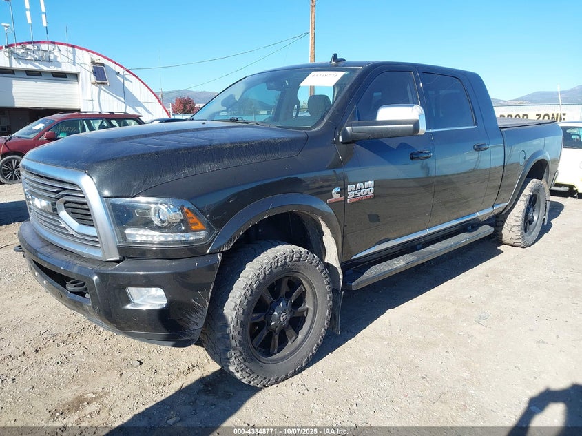 3C63R3NL9JG134047 2018 RAM 3500 photo no. 2