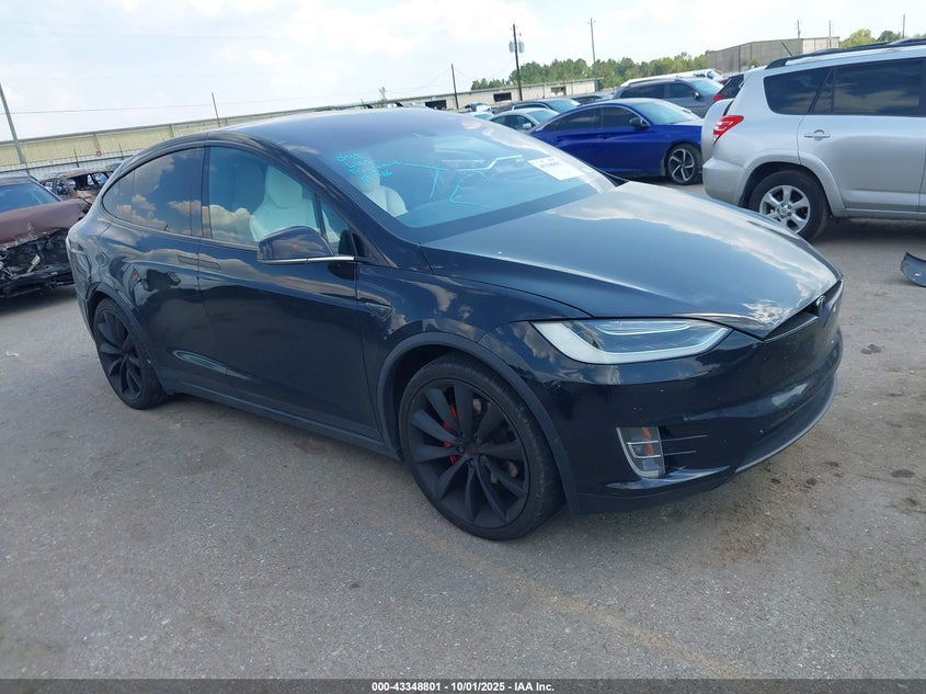 TESLA MODEL X 60D/P100D/P90D