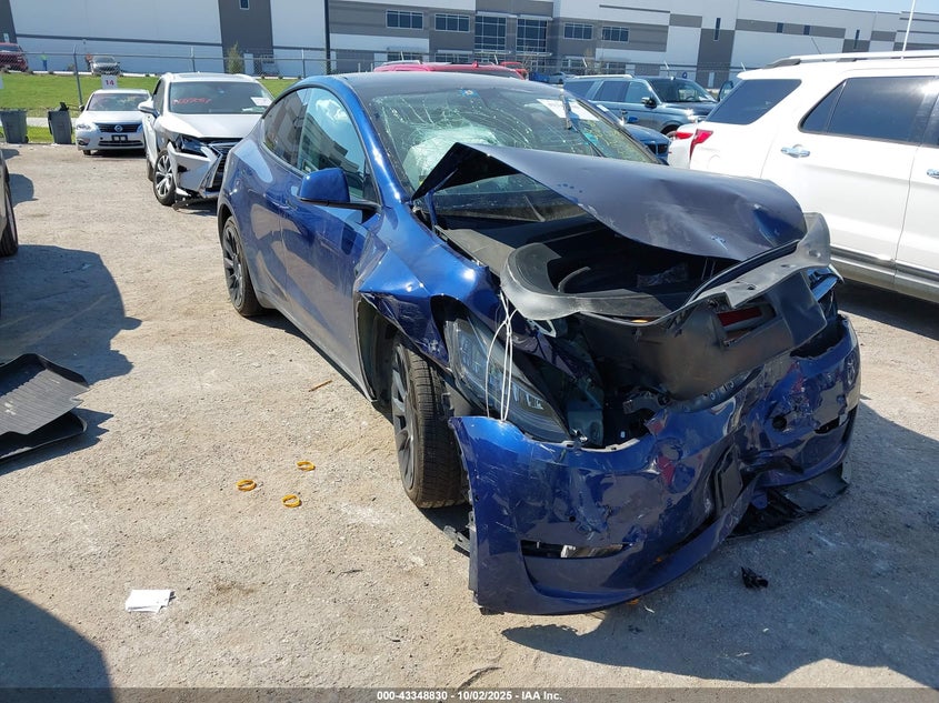 TESLA MODEL Y LONG RANGE DUAL MOTOR ALL-WHEEL DRIVE