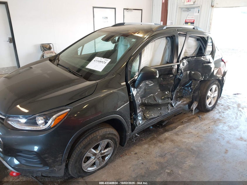 2018 CHEVROLET TRAX LT - 3GNCJPSB0JL365713