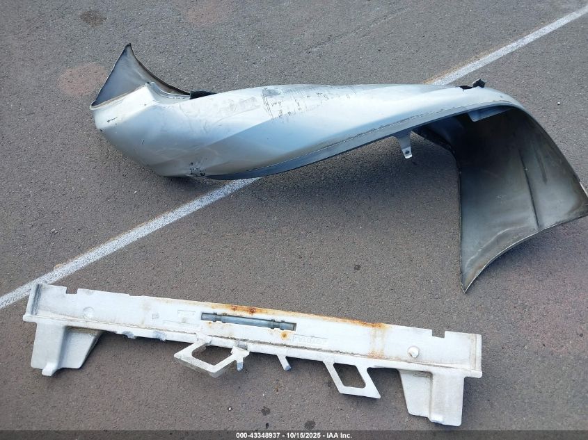 2003 Toyota Corolla Le VIN: 1NXBR32EX3Z008737 Lot: 43348937