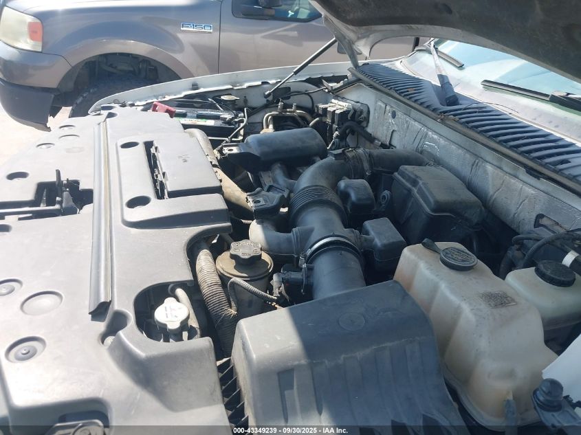 2011 Lincoln Navigator VIN: 5LMJJ2J50BEJ07913 Lot: 43349239