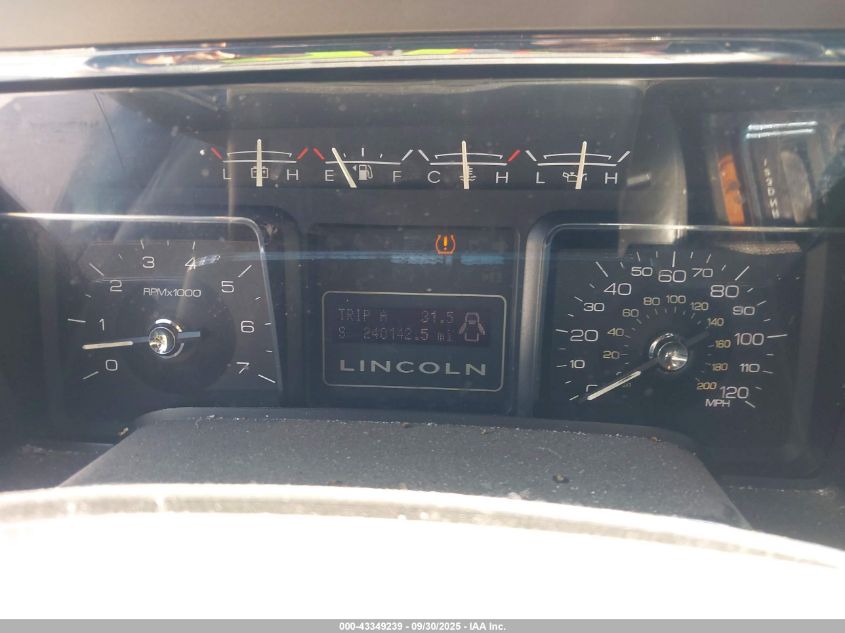2011 Lincoln Navigator VIN: 5LMJJ2J50BEJ07913 Lot: 43349239