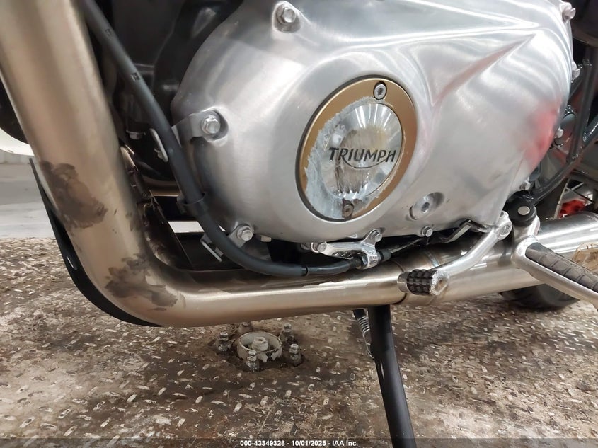 2023 TRIUMPH MOTORCYCLE BONNEVILLE T120/BLACK - SMTD40HLXPTBK6822