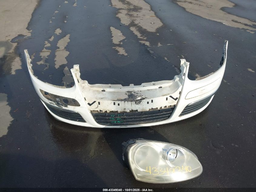 2008 Volkswagen Jetta Se/Sel VIN: 3VWRM71K38M037294 Lot: 43349340