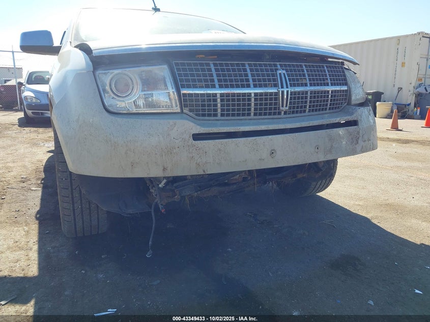 2007 Lincoln Mkx VIN: 2LMDU88C57BJ10926 Lot: 43349433