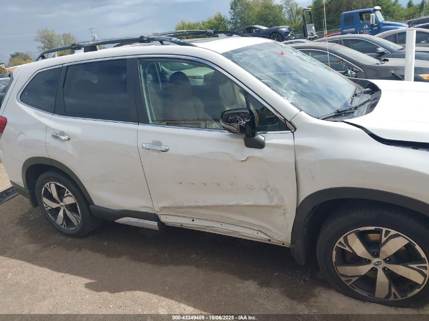 2019 Subaru Forester Touring VIN: JF2SKAWC3KH496556 Lot: 43349489