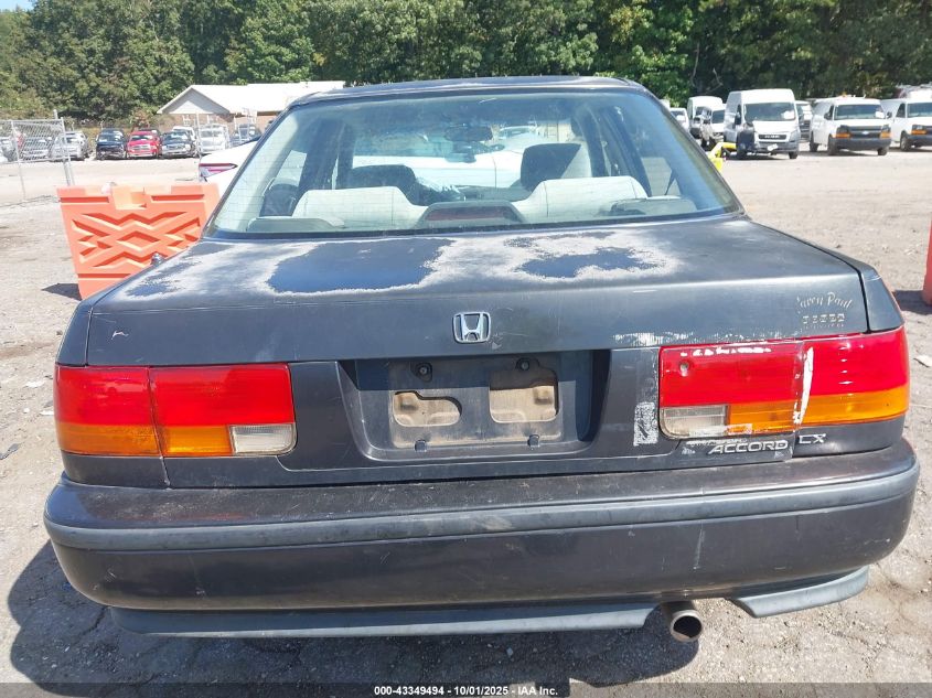 1992 Honda Accord Lx VIN: 1HGCB765XNA117011 Lot: 43349494