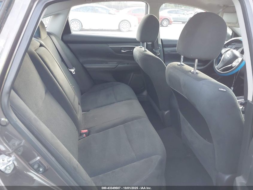 2015 Nissan Altima 2.5 S VIN: 1N4AL3AP4FN865984 Lot: 43349507