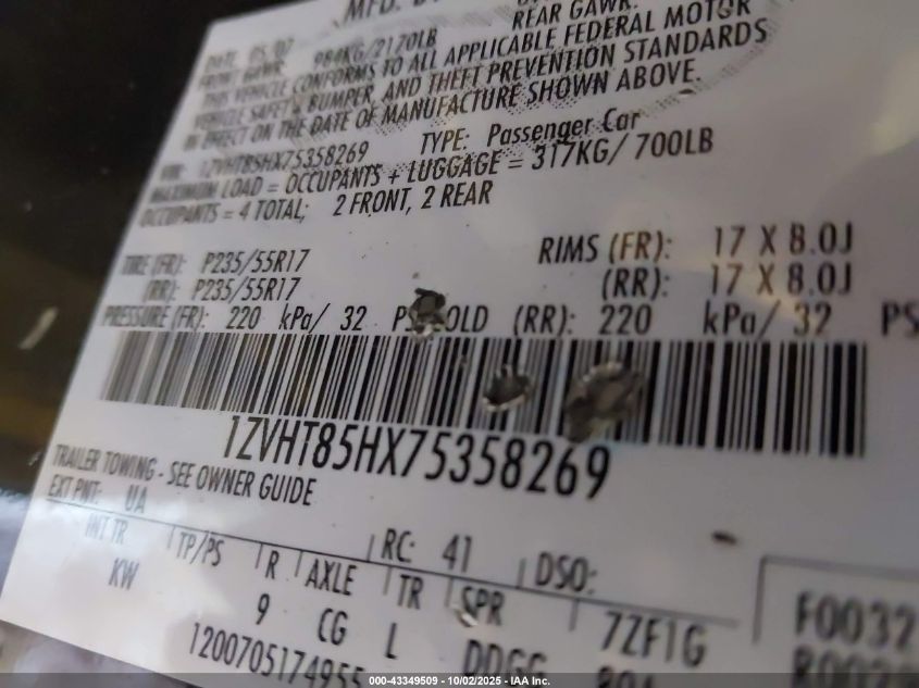 2007 Ford Mustang Gt Deluxe/Gt Premium VIN: 1ZVHT85HX75358269 Lot: 43349509