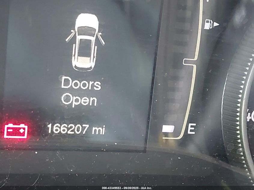 2018 Jeep Cherokee Latitude Fwd VIN: 1C4PJLCB4JD595570 Lot: 43349553