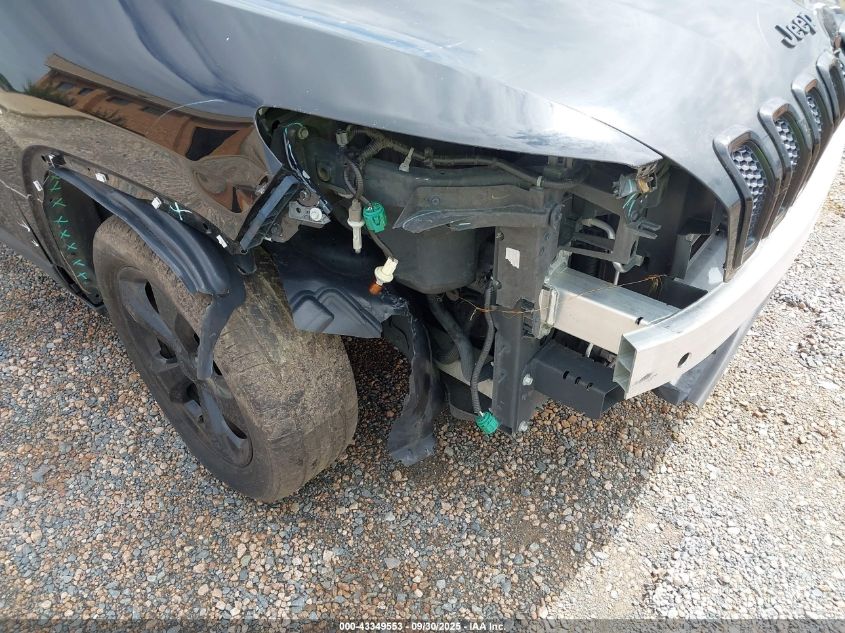 2018 Jeep Cherokee Latitude Fwd VIN: 1C4PJLCB4JD595570 Lot: 43349553