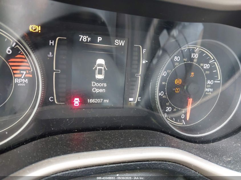 2018 Jeep Cherokee Latitude Fwd VIN: 1C4PJLCB4JD595570 Lot: 43349553