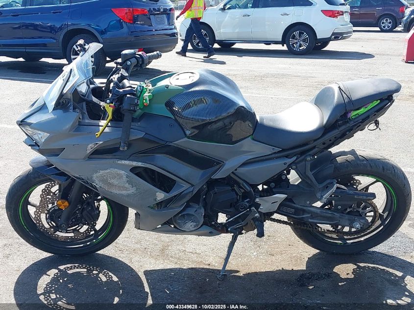 2024 Kawasaki Ex650 P VIN: ML5EXEP11RDAB8213 Lot: 43349628