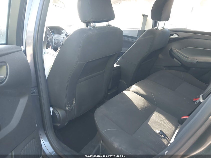 2017 FORD FOCUS SE - 1FADP3K25HL307189