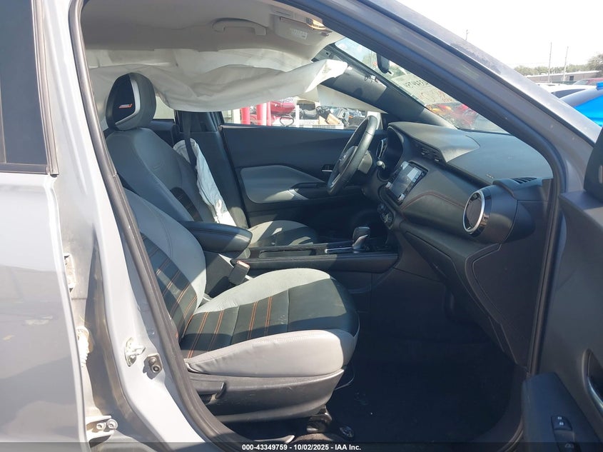 2022 NISSAN KICKS SR XTRONIC CVT - 3N1CP5DV4NL475692