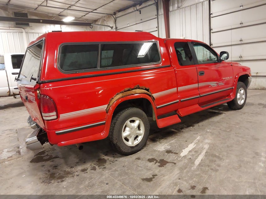 1B7GG23X1VS116575 1997 DODGE DAKOTA photo no. 4