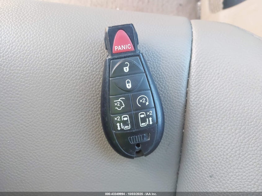 2012 Chrysler Town & Country Touring-L VIN: 2C4RC1CG3CR117062 Lot: 43349994