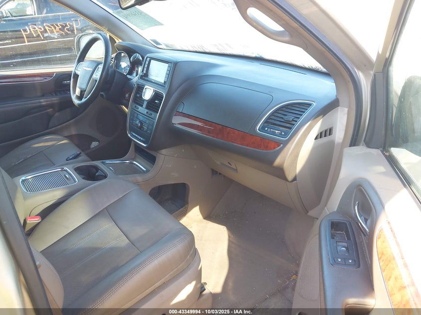 2C4RC1CG3CR117062 2012 CHRYSLER TOWN & COUNTRY photo no. 5