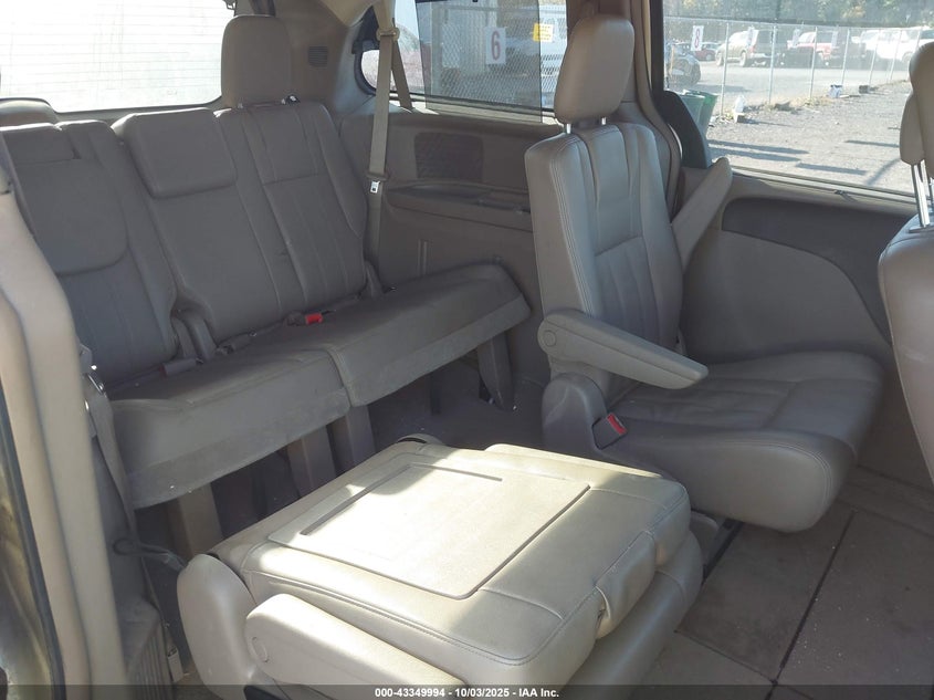 2012 Chrysler Town & Country Touring-L VIN: 2C4RC1CG3CR117062 Lot: 43349994