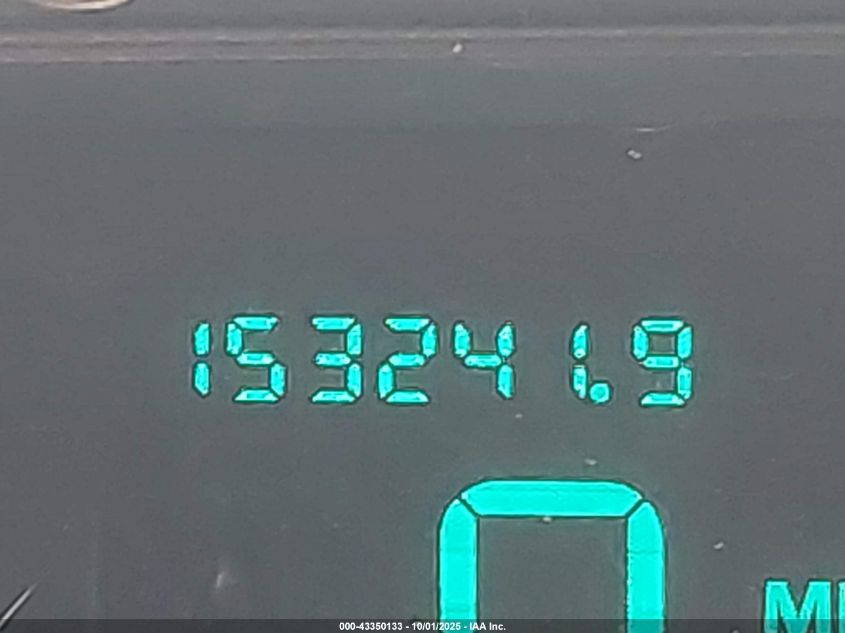 1993 Lincoln Town Car Executive VIN: 1LNLM81W1PY738125 Lot: 43350133