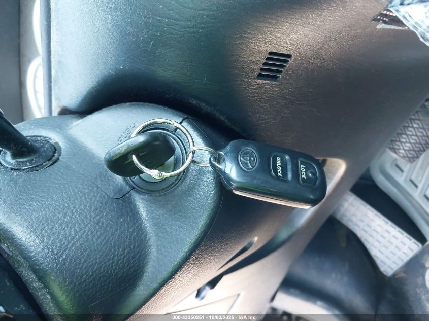 2005 Toyota Corolla S VIN: 2T1BR32E15C459737 Lot: 43350251