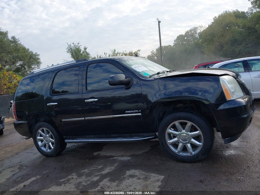 2013 GMC YUKON DENALI - 1GKS2EEF3DR128977