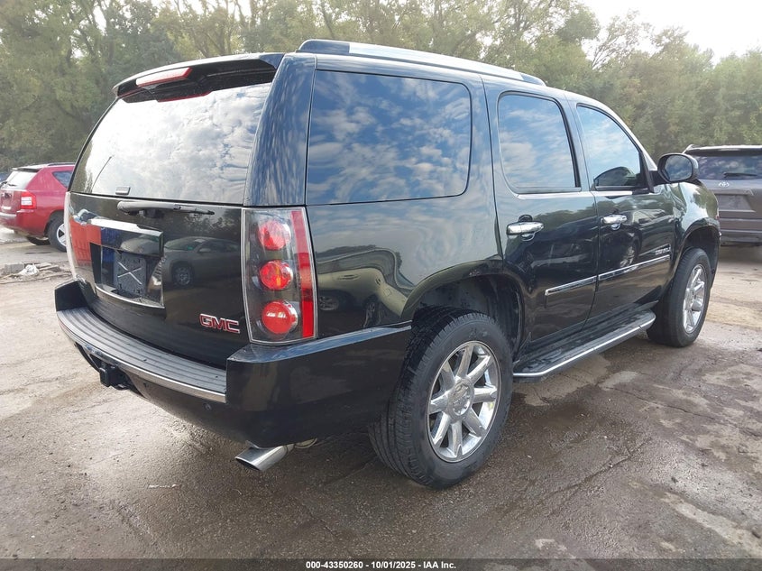 2013 GMC YUKON DENALI - 1GKS2EEF3DR128977