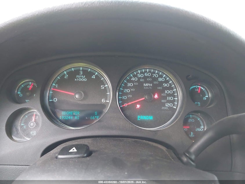 2013 GMC YUKON DENALI - 1GKS2EEF3DR128977